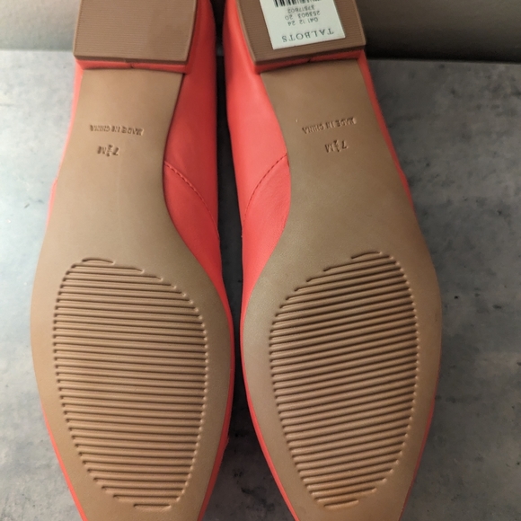 Talbots Womens Flats Size 7.5M Rosy Pink Rosette - Picture 2 of 4